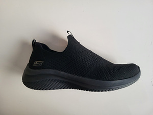 Skechers tossud. s.37 (1 foto / 2)