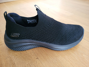 Skechers tossud. s.37 (2 foto / 2)