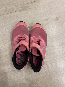 Nike suurus 30 (1 foto / 3)