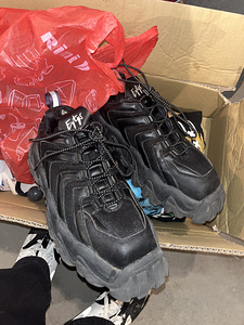 Кроссовки eytys (2 фото из 3)
