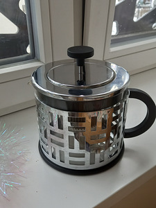 Чайник Bodum Eileen 1,5l (1 фото из 5)