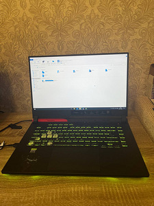 Asus ROG STRIX (1 foto / 6)