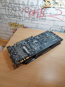 Видеокарта(gigabyte geforce gtx 970 4 gb)+подарок (1 фото из 6)