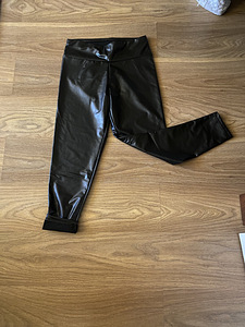 Новые кожаные леггинсы M/L (1 фото из 1)