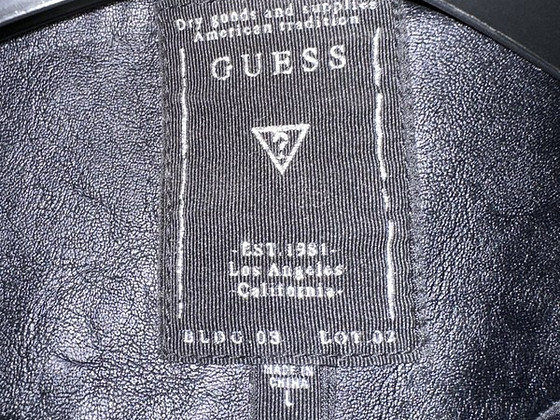 Guessi nahktagi