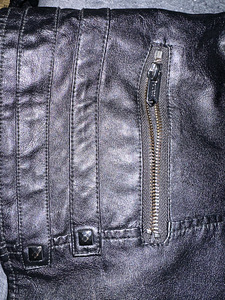 Кожаная куртка Guess (2 фото из 6)