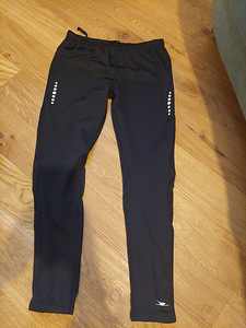 Спортивная одежда (9 фото из 10)