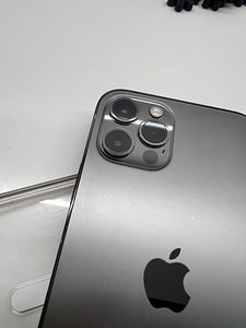 iPhone 12 Pro 128гб (3 фото из 5)