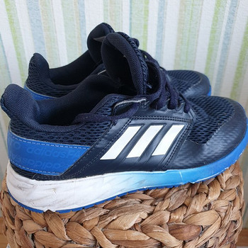 Laste Adidas tossud