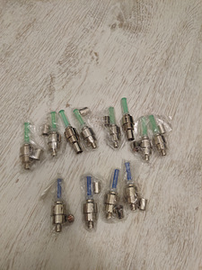 Led valgus müts katikud (3 foto / 3)