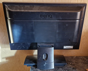 Monitor BenQ FP202W 20" (3 foto / 3)