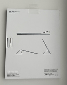Apple iPad Pro 12,9 Smart Folio (3rd Gen)White/Charcoal Gray (2 фото из 4)