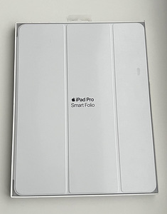 Apple iPad Pro 12,9 Smart Folio (3rd Gen)White/Charcoal Gray (3 фото из 4)