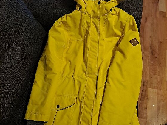 Huppa talve parka s. 152