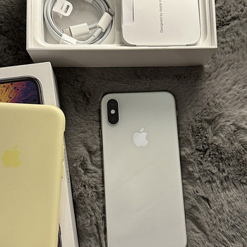 iPhone XS