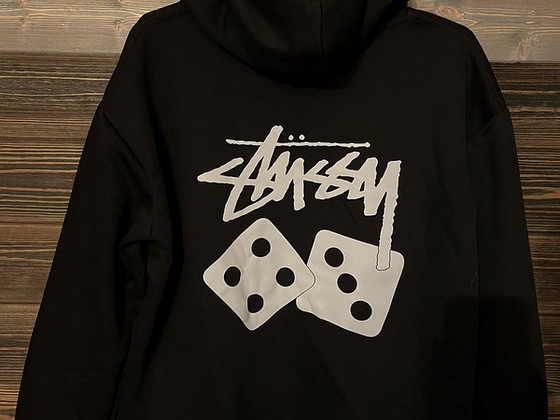Худи от Stüssy