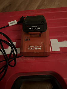 Hilti (1 фото из 2)