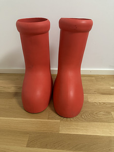 Продам Big red boots (1 фото из 2)