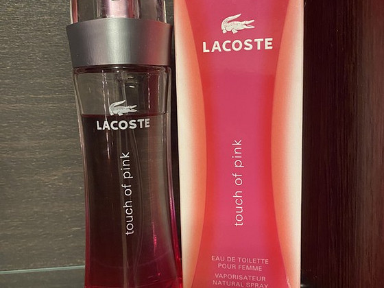 Lacoste Touch of Pink