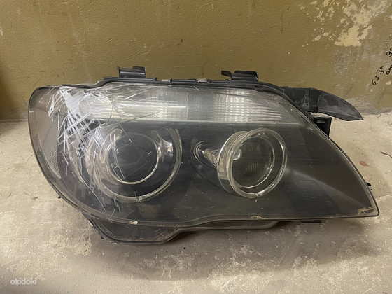 BMW e65 esituli