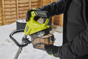 AKULUMELABIDAS RYOBI ONE+ RY18ST25A-140 Aku ja laadjaga (4 foto / 5)