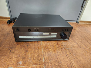 Technics ST-8080 AM/FM Stereo Tuner (2 foto / 3)