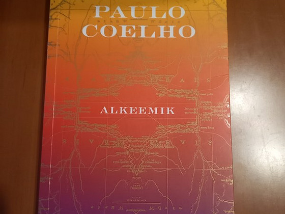 Продать книгу алхимика.