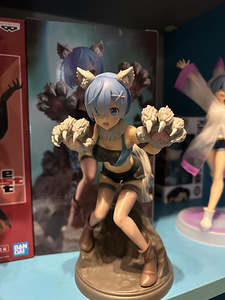Rem ja Ram anime figuurid/anime figure (2 foto / 3)
