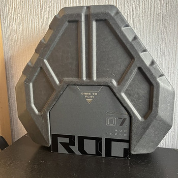 Müüa UUS Asus Rog 7 Ultimate
