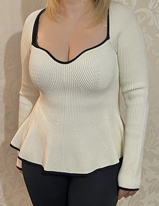 Кофта женская (2 фото из 3)