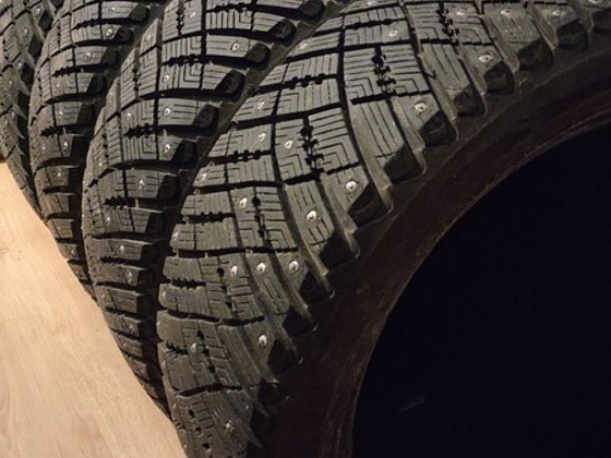 Шипованные шины 195/50R16 88T Goodyear UltraGrip Ice Arctic