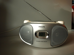 Philips AZ105 (2 фото из 4)