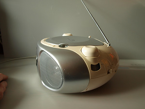 Philips AZ105 (4 фото из 4)