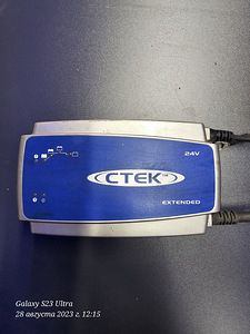 Akulaadija 24v CTEK XT14000 (3 foto / 3)