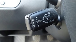 Audi A4 01-08 B6/B7 püsikiirusehoidja või sõidukompuuter (1 foto / 6)