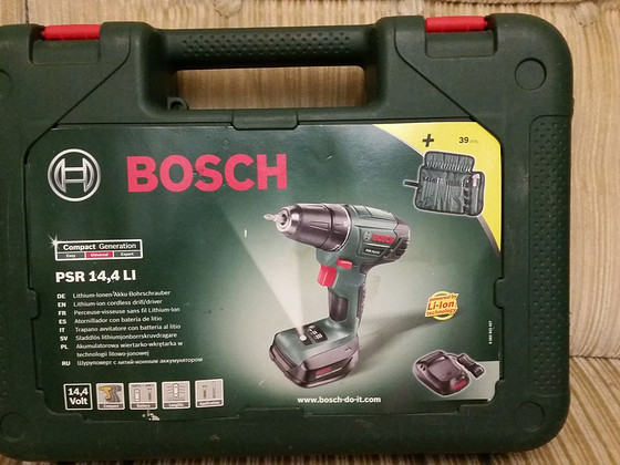 Аккумуляторная дрель шуруповёрт Bosch 14.4 Li.