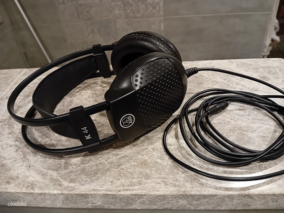Наушники aKG K44