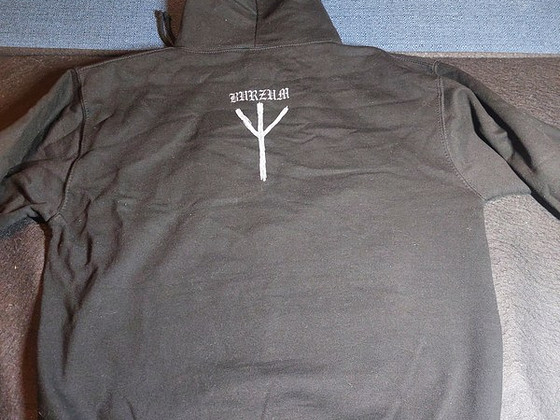 Burzum kampsun