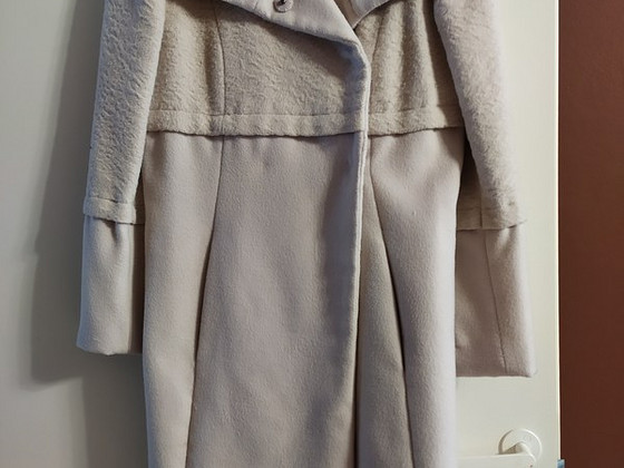 Naiste mantel Tahari