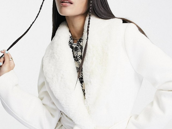 Miss Selfridge mantel