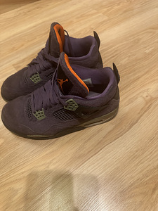 Jordan 4 purple (2 фото из 3)