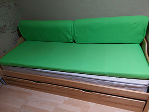 Voodi (2 foto / 3)