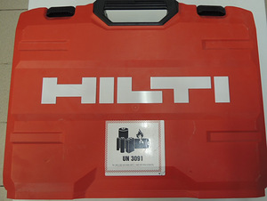 Гвоздезабивной пистолет на газе Hilti GX 3 + чемодан + чек (3 фото из 7)