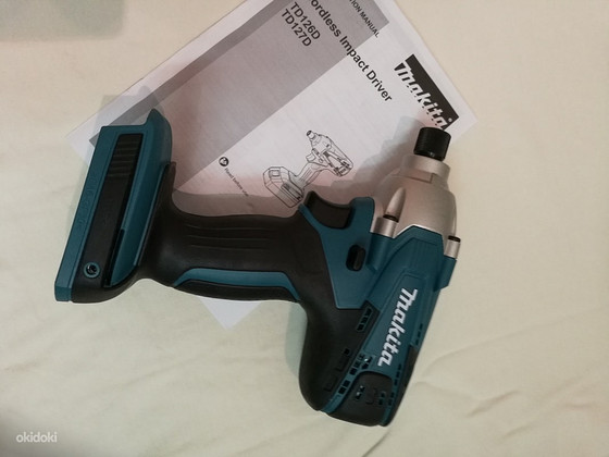 Makita TD127D. 18v novaja +zarjadka+aku 2ah