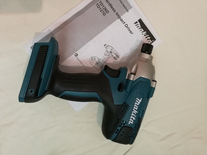 Makita TD127D. 18v. uus +aku 2ah+laadija (1 foto / 2)
