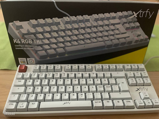 Игровая клавиатура XTRFY K4 TKL RGB WHITE Red Switches
