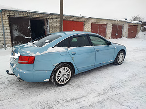 Audi A6 C6 седан на запчасти (3 фото из 9)
