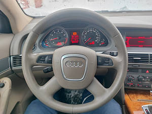 Audi A6 C6 седан на запчасти (7 фото из 9)
