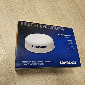 Lowrance Point-1