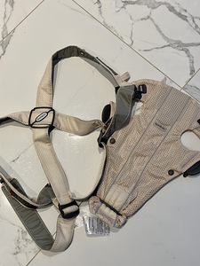 Baby carrier BabyBjörn (2 foto / 4)
